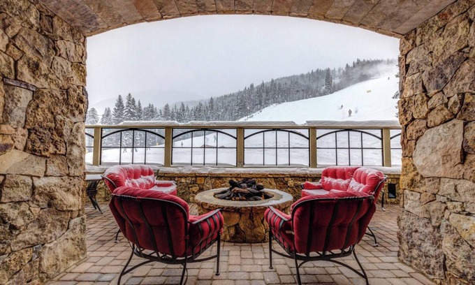 River Run Apartment | Lone Eagle #3029 by Summit County Mountain Retreats