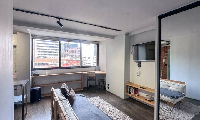 Chinatown Apartment | Lonsdale Street Studio ·