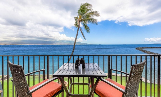 Maalaea Condo | Look No Further. Everything You Need is Here Including Lowered Fall Rates!