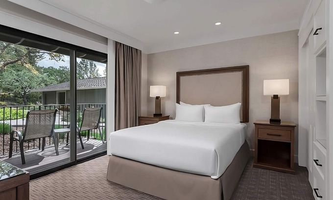 Napa Hotel | Look No Further! 3 Convenient Suites w/Free Parking, Private Kitchen, Pool!