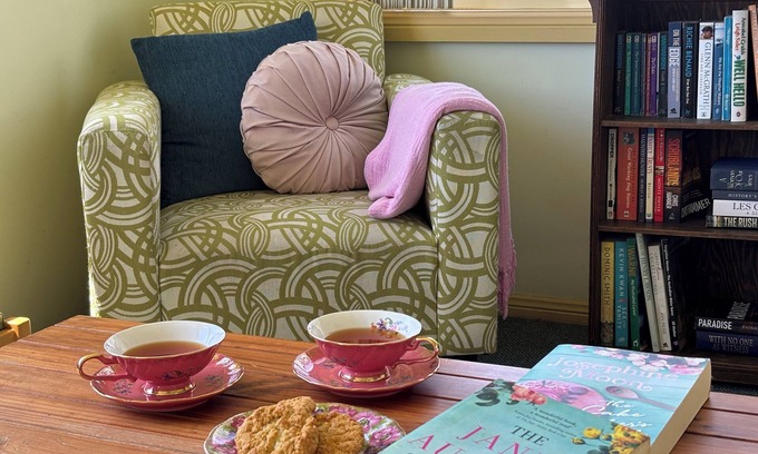 Lorn House | Lorn Farm Stay 30 minutes to Hunter Valley wineries & wide open spaces.