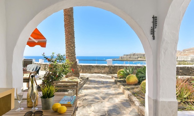 Arguineguin Apartment | Los Canarios 122 by VillaGranCanaria