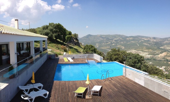 Luque Apartment | Los Castillarejos Apartamentos Rurales