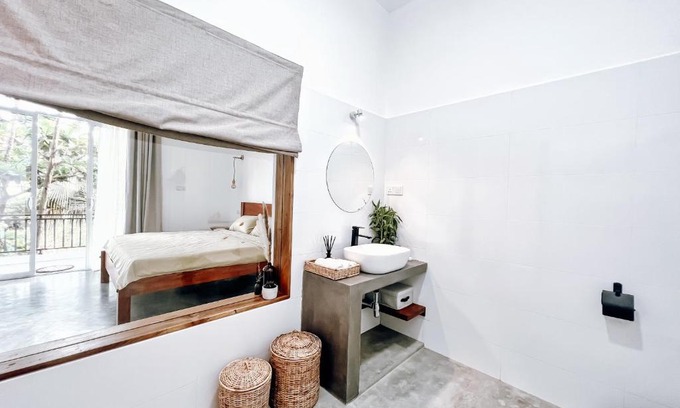 Thiranagama Apartment | Lost in Paradise