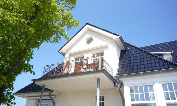 Hohe Dune Apartment | Lotsenhaus, Suedblick, ein Traum