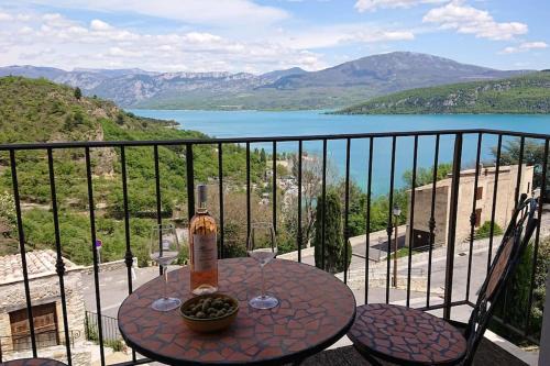 Sainte-Croix-du-Verdon Apartment | Lou Marcelou - Apartment One