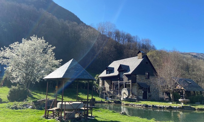 Peyragudes Other | Loudenvielle: Charming house on an old water mill - rated 2 stars