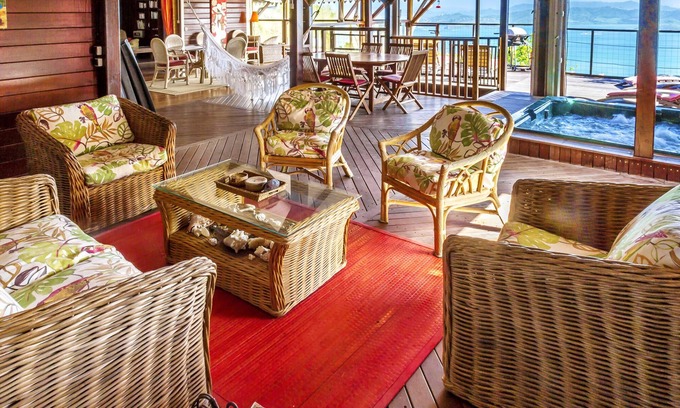 Tartane Villa | Love at first sight! 250-sq.m, wooden house 180-degree view & Jacuzzi in Tartane