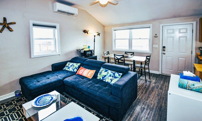 Salisbury Beach House | Love Shack: Oceanfront Getaway - Salisbury Beach Music Nights & Weekend Fireworks!