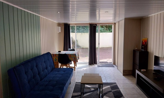 Saint-Germain-les-Corbeil Apartment | Lovely Studio T1 in detached house 30km from Paris