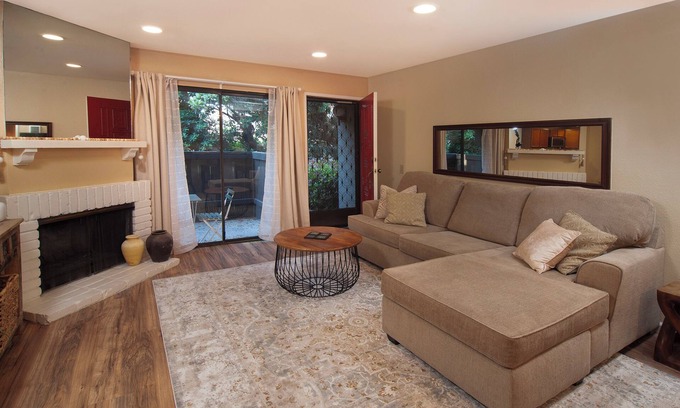 La Jolla Village Condo | Lovely 1-bedroom condo in San Diego/La Jolla-close to UCSD