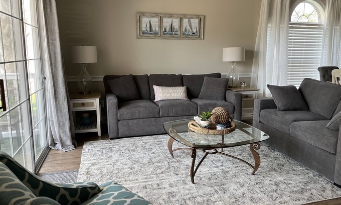 Central Myrtle Beach Condo | Lovely 1st floor condo in Magnolia Place