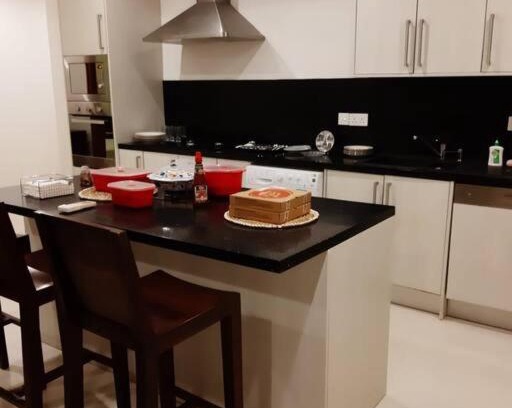 Kolonnawa Apartment | Lovely 2 bedroom condo with pool and gym