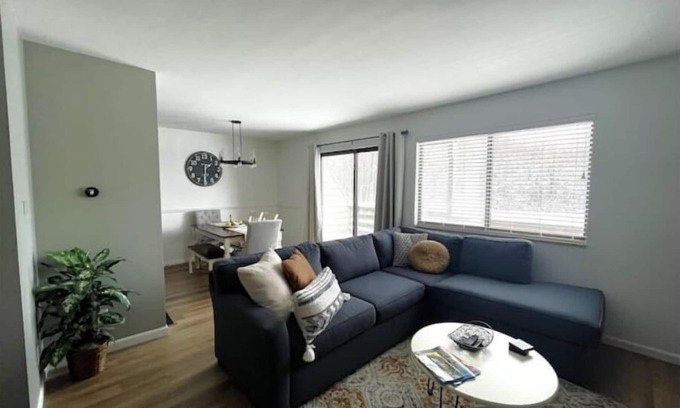 Harbor Springs Condo | Lovely 3-Bedroom Condo Northern MI- Pool & PickleballnSleeps 6, 4 beds 2.5 Baths