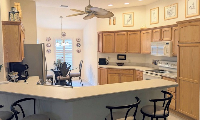 Virginia Trace House | Lovely 3 Bedroom, with Golf Cart