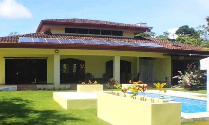 Esterillos Este Villa | Lovely 5 bedroom, 3 bathroom private villa with private pool