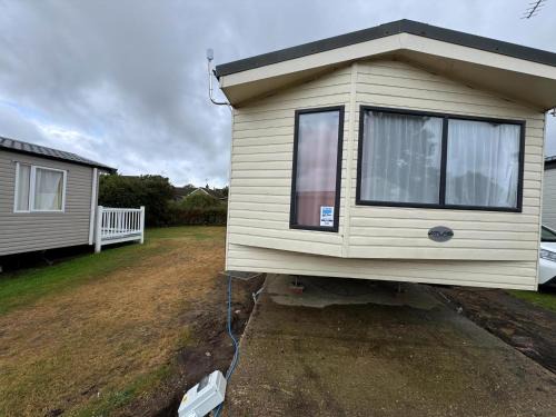 Pakefield Other | Lovely 6 Berth Caravan With Wifi At Pakefield, Suffolk 68119Bs