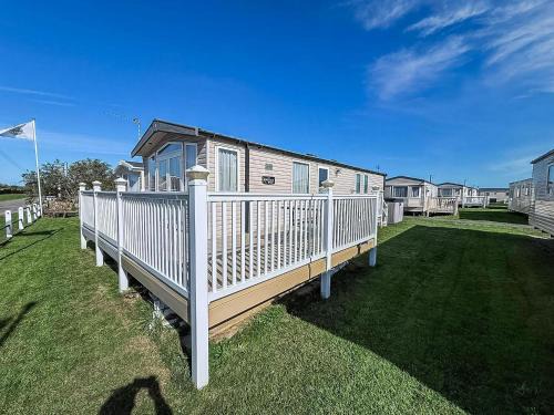 Caister-on-Sea Other | Lovely 8 Berth Caravan With Large Decking Area In Caister, Norfolk Ref 65055Eb