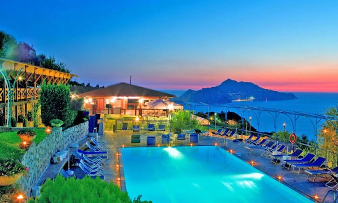 Termini Apartment | Lovely apartment with A/C, pool, WIFI, TV, terrace, panoramic view and parking, close to Sorrento