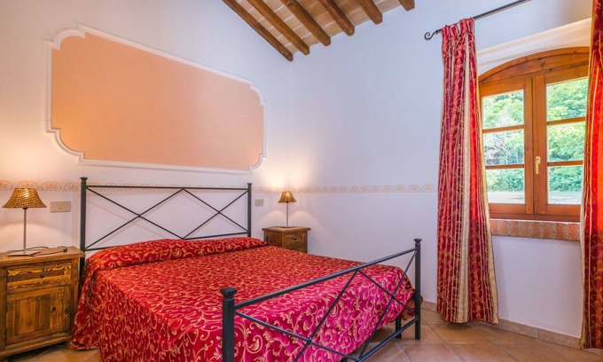 Riparbella Apartment | Lovely apartment for 5 guests with A/C, WIFI, pool, TV, patio and parking