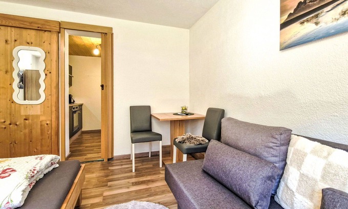 Huben Apartment | Lovely apartment for 3 people with WIFI, TV and pets allowed