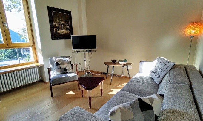 Olgiasca Apartment | Lovely apartment for 4 guests with WIFI, TV, terrace and pets allowed
