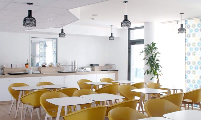 Jonzac Apartment | Lovely apartment for 4 people with A/C, WIFI, TV, balcony, pets allowed and parking