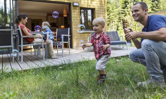 Hattigny House | Lovely apartment in villa for 4 people with hot tub, pool, WIFI, TV and terrace