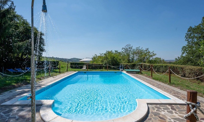 Azzano d'Asti Villa | Lovely apartment in villa for 6 people with WIFI, pool, terrace and pets allowed