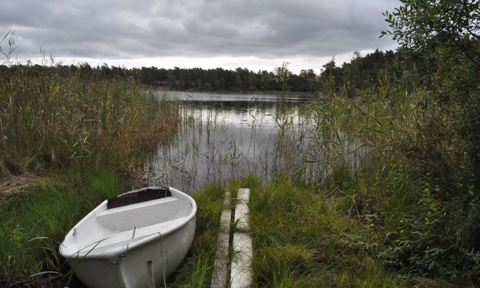 Djurhamn House | Lovely cottage by the lake