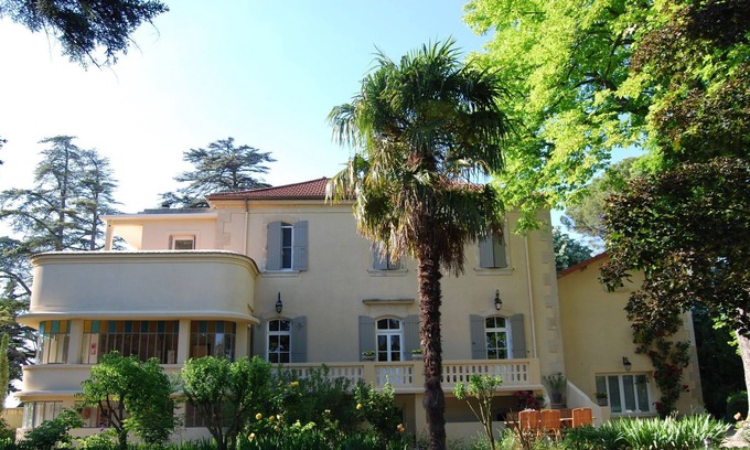 Valreas Cottage | Lovely Cottage in Valréas with Swimming Pool