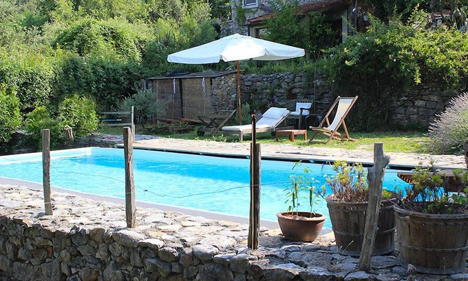 Lerici House | Lovely cottage, realized by the owner - an artist, pool, garden, great location