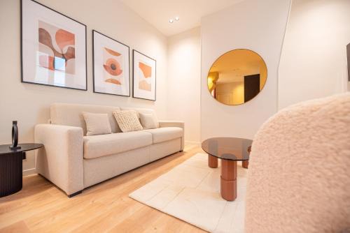 Saint-Merri Apartment | Lovely Flat in the marais