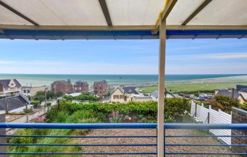 Woignarue House | Lovely Home In Ault With Wifi