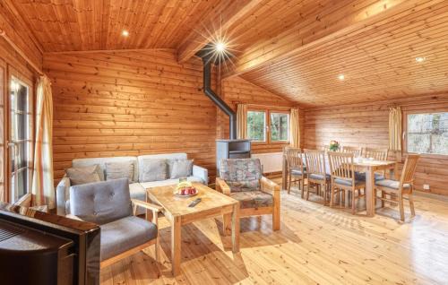 Fehrenbach House | Lovely Home In Masserberg With Wifi