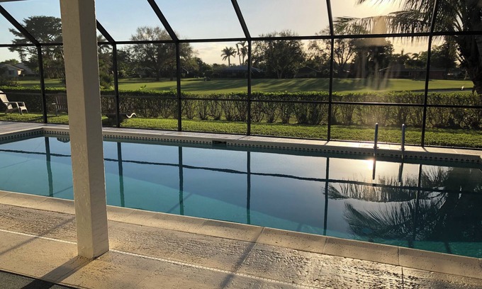 Lely Golf Estates House | Lovely house overlooks golf course with west exposure delivery amazing sunsets.