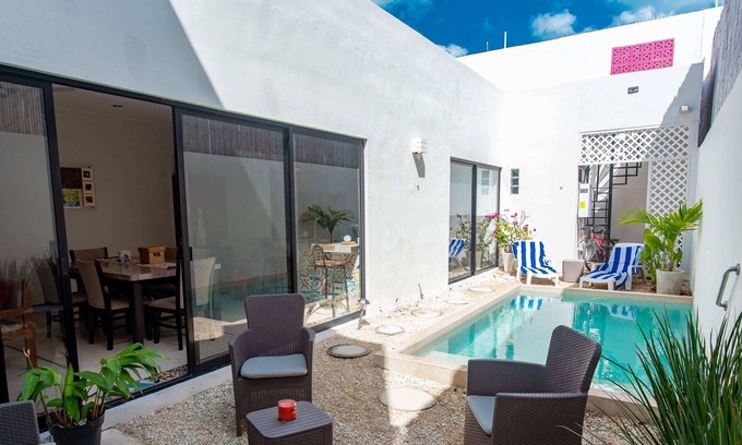 Progreso Municipality Villa | Lovely Modern 3BR Villa, own Pool, 200m from the Beach!