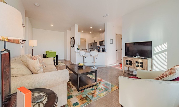 Colorado Springs Apartment | Lovely Modern Chic Cozy very clean enviornment