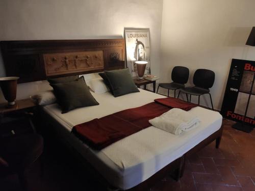 Santo Spirito Apartment | Lovely portion of property near Piazza Santo Spirito