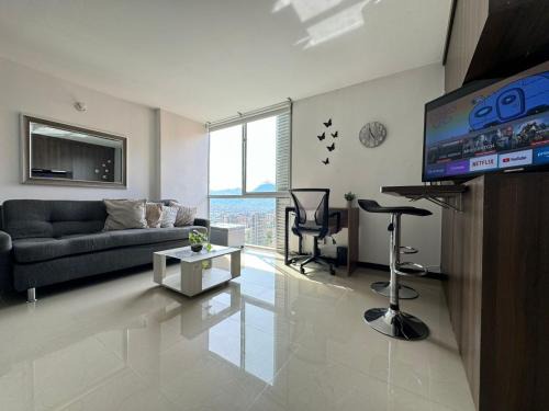 El Tesoro Apartment | Lovely Private Apto in Poblado