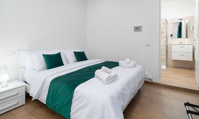 Civitavecchia House | Lovely Rooms - Room 3 by Rentbeat