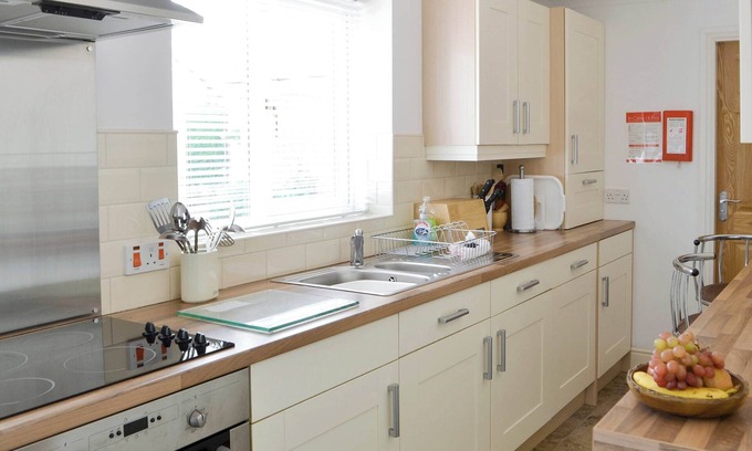 Woodhorn Cottage | Lovely single storey property just a short drive from Druridge Bay.