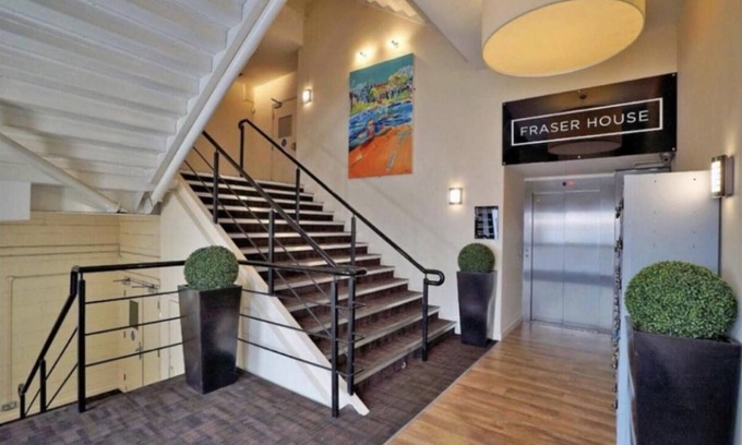 Central Aberdeen Apartment | Lovely Twin 2-flats Condo In Aberdeen-no Party