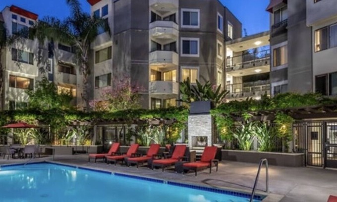 Concord Apartment | Lovely two bedroom with pool