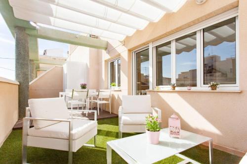 Campoamor Apartment | LovelyLoft Auditorio