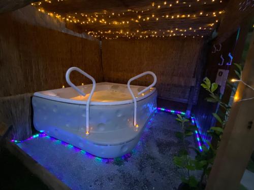 Urbes Ski Chalet | Lovers Nest