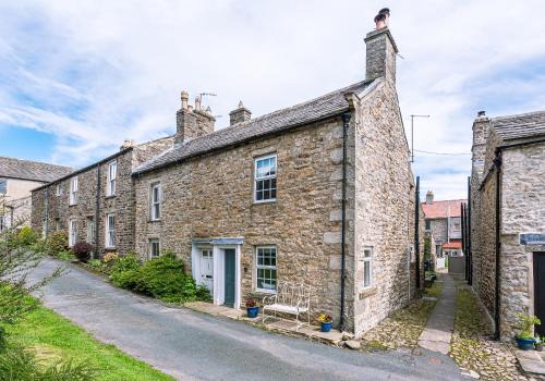 Reeth House | Low Cottage