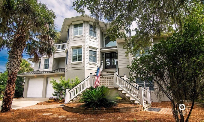 Edisto Island House | Low Country Home w/Creek & Ocean views, dock, & indoor/outdoor living spaces