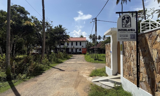 Kathaluwa Apartment | Low tide - 1-bedroom lower apartment in pleasant Ahangama with WiFi, AC