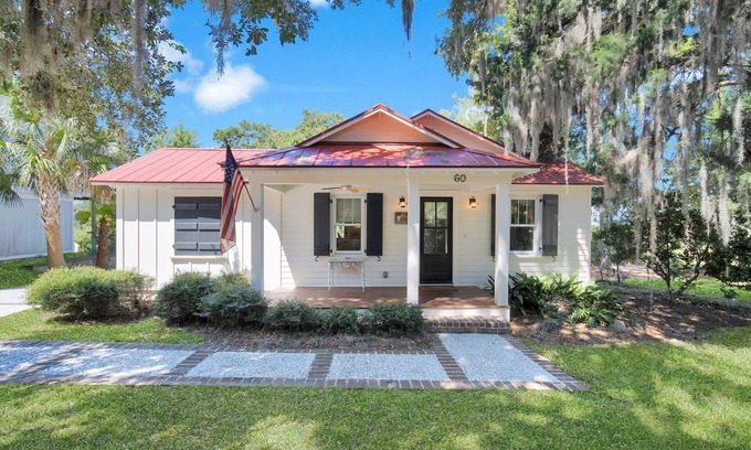Beaufort House | Lowcountry Charm with Private Dock Overlooking Beaufort River